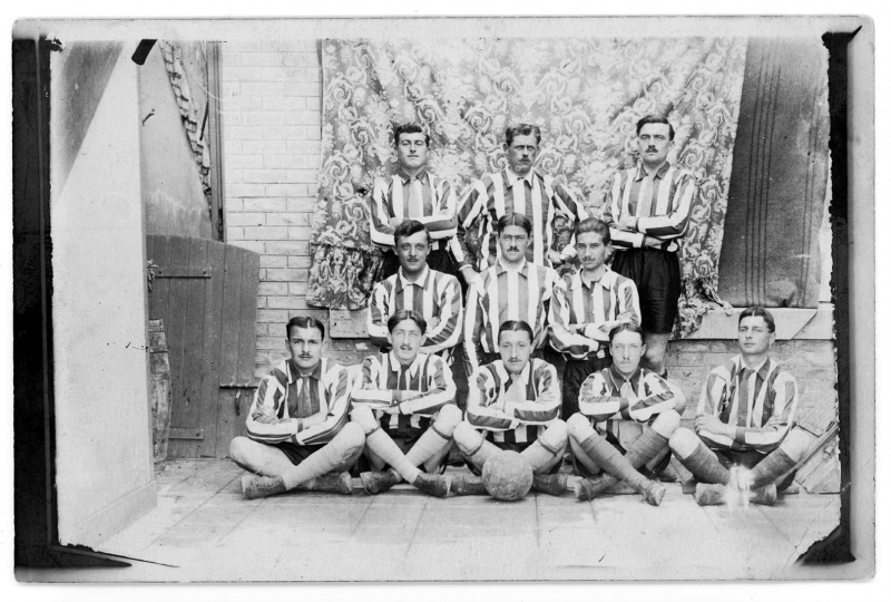 Équipe de footballeurs amateurs du Nord de la France, années 1905-1915