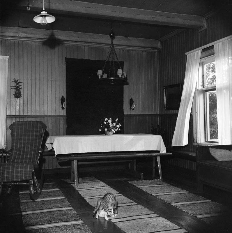Un intérieur typique d’une maison rurale finlandaise avant le grand exode rural des années 1960-1970